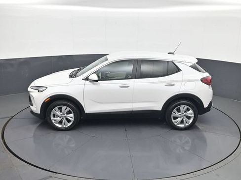 Certified 2024 Buick Encore GX Preferred w/ Comfort Package AWD/4WD image 20