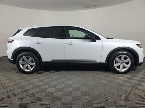 New 2026 Honda Prologue EX image 3