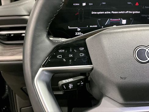 Used 2025 Audi Q5 Premium Plus w/ Premium Plus image 20