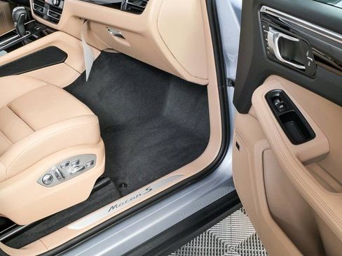 New 2026 Porsche Macan S image 36