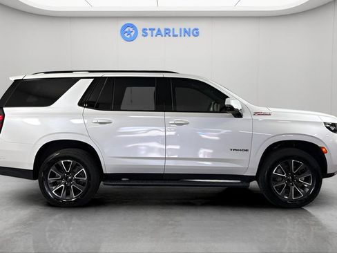 Used 2022 Chevrolet Tahoe Z71 w/ Luxury Package AWD/4WD image 11