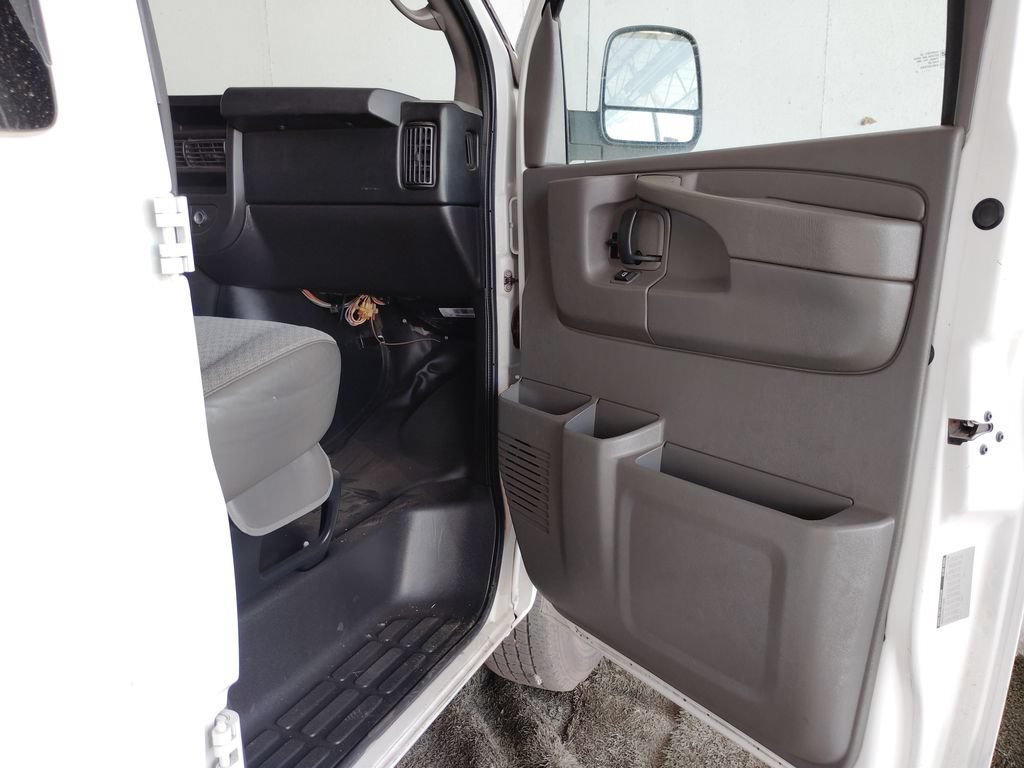Used 2013 Chevrolet Express 3500 LT w/ LT Preferred Equipment Group RWD image 10