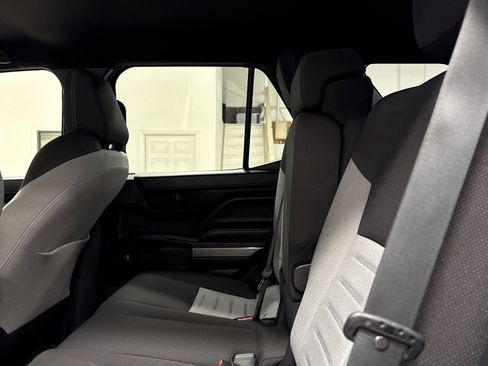 Used 2025 Toyota 4Runner TRD Off-Road image 17