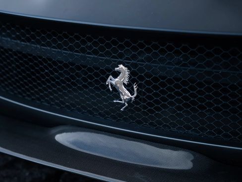Used 2019 Ferrari 812 Superfast RWD image 29
