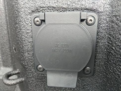 Used 2026 GMC Sierra 1500 SLE w/ LPO, GMC Protection Package image 42