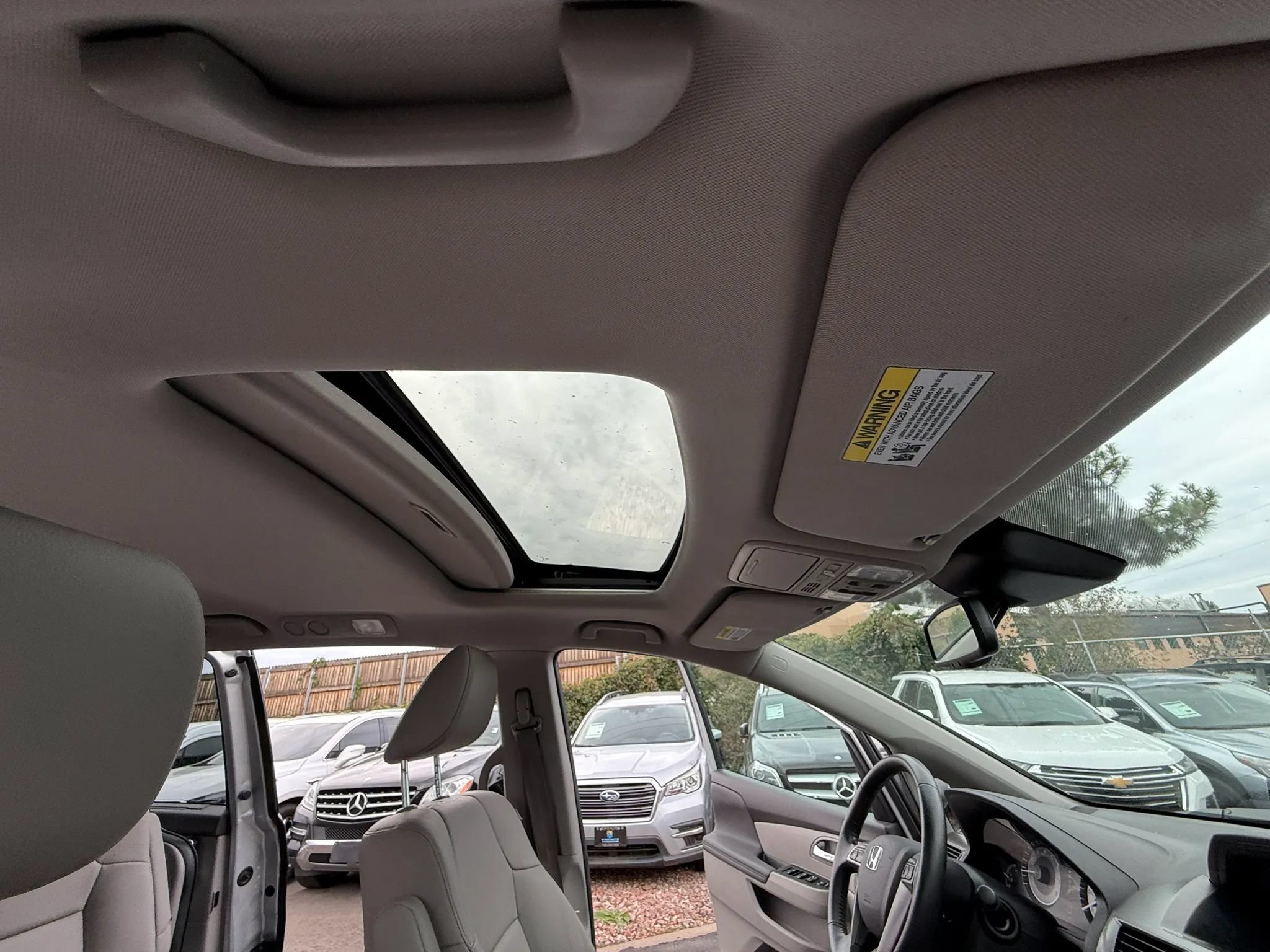 Used 2015 Honda Odyssey EX-L image 21