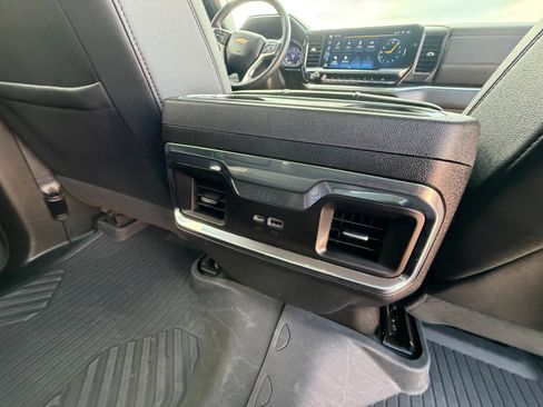 Certified 2023 Chevrolet Silverado 1500 LTZ AWD/4WD image 36