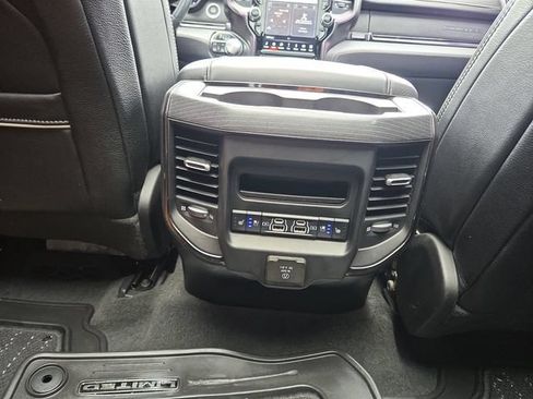 Used 2024 RAM 1500 Limited AWD/4WD image 11