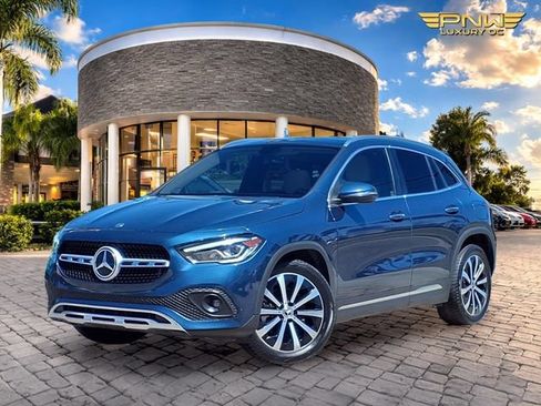 Used 2021 Mercedes-Benz GLA 250 4MATIC image 1