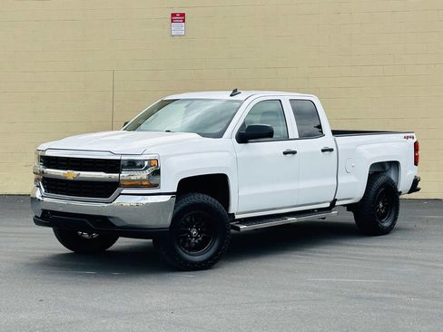 Used 2018 Chevrolet Silverado 1500 LS AWD/4WD image 3