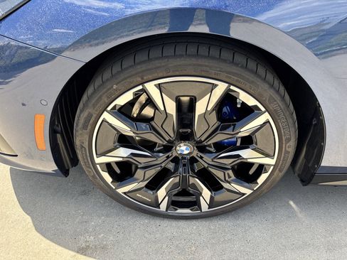 Certified 2026 BMW 530i xDrive AWD/4WD image 13