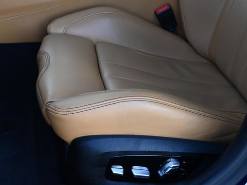 Used 2020 BMW M5 w/ Executive Package image 33