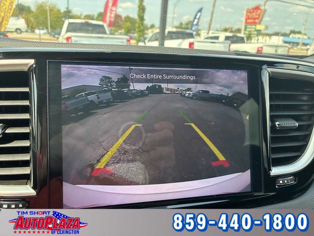 Used 2025 Chrysler Pacifica Select FWD image 30