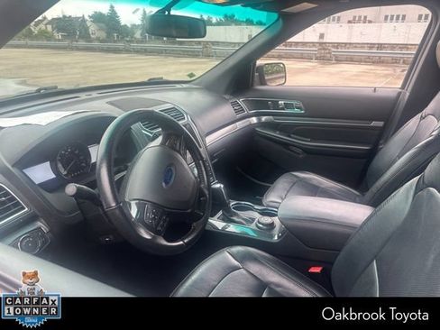 Used 2017 Ford Explorer Sport w/ Equipment Group 401A AWD/4WD image 6
