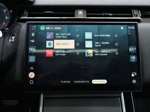 Used 2024 Land Rover Range Rover Velar Dynamic SE AWD/4WD image 34