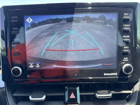 Certified 2022 Toyota Corolla Cross XLE w/ Convenience Package FWD image 24