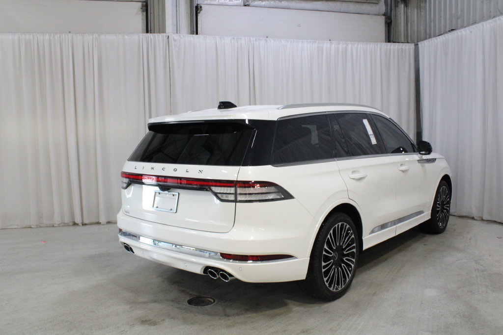 New 2027 Lincoln Aviator Black Label w/ Dynamic Handling Package AWD/4WD image 25