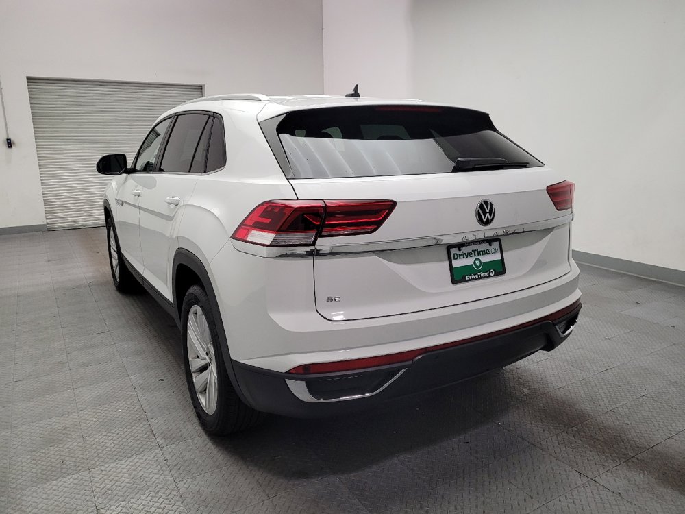 Used 2023 Volkswagen Atlas Cross Sport SE FWD image 6