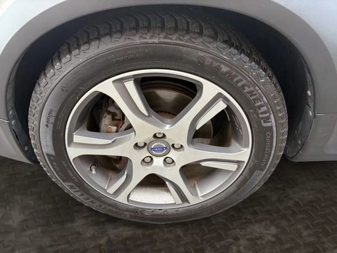 Used 2015 Volvo XC70 T6 Platinum image 37