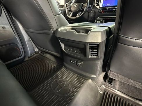 Used 2023 Toyota Tundra Platinum image 32