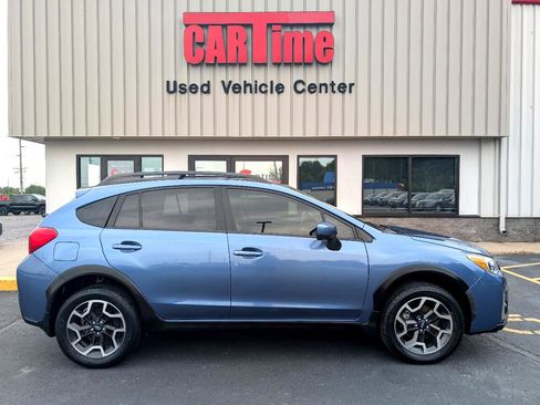 Used 2017 Subaru Crosstrek 2.0i Premium image 1
