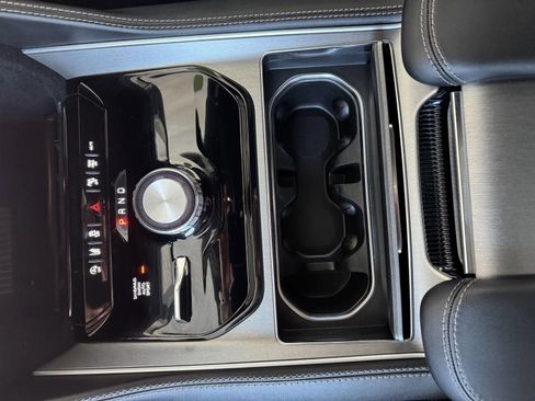 New 2026 Jeep Grand Wagoneer L Limited image 30