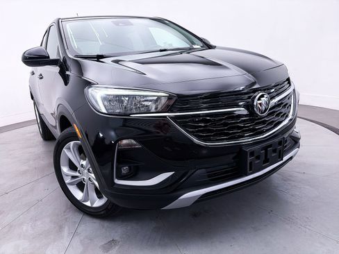 Used 2023 Buick Encore GX Preferred w/ Cold Weather Comfort Package FWD image 6