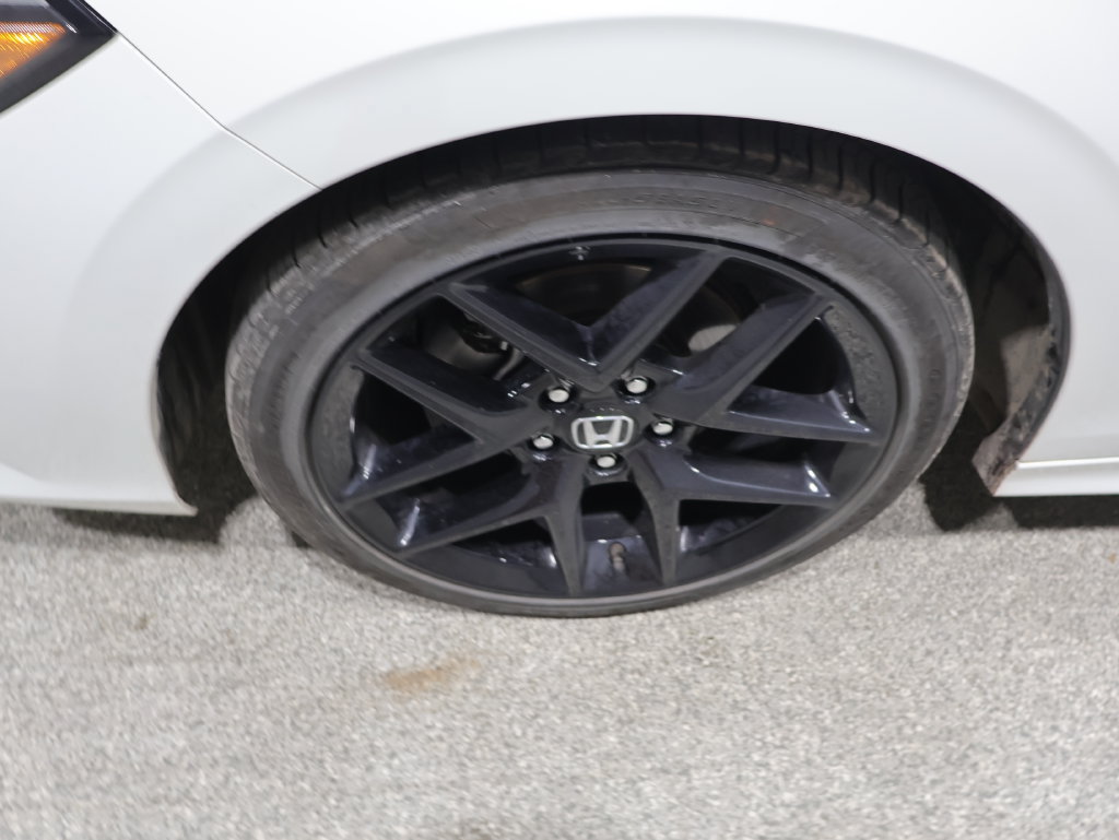 Used 2024 Honda Civic Sport image 9