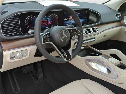New 2026 Mercedes-Benz GLE 450 4MATIC image 3