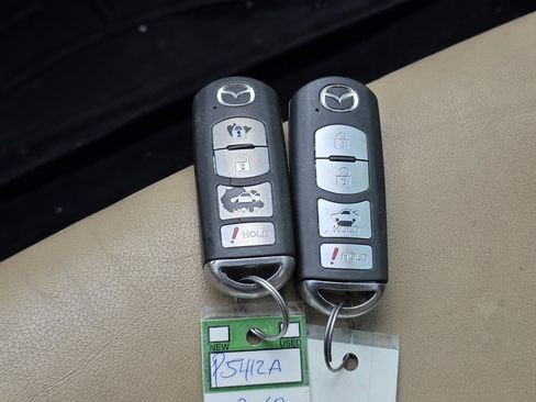 Used 2010 MAZDA MAZDA3 s Grand Touring image 34