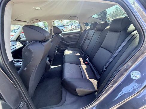 Used 2022 Honda Accord LX image 37