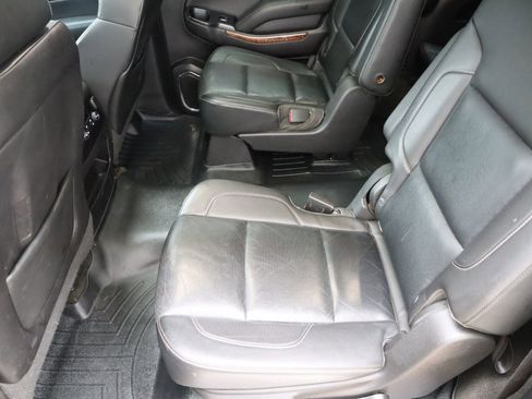 Used 2015 Chevrolet Suburban LTZ AWD/4WD image 47