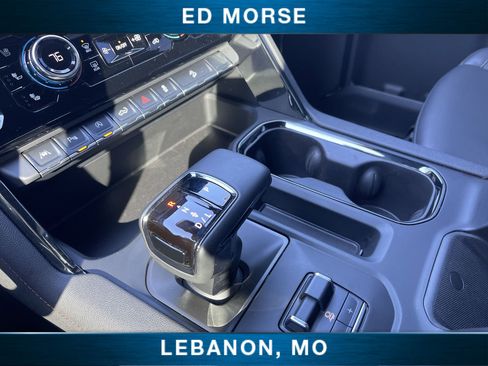 Used 2024 GMC Sierra 1500 AT4 w/ Technology Package image 15