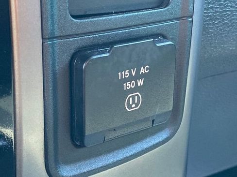 Used 2014 RAM 1500 Sport w/ Sport Premium Group image 32