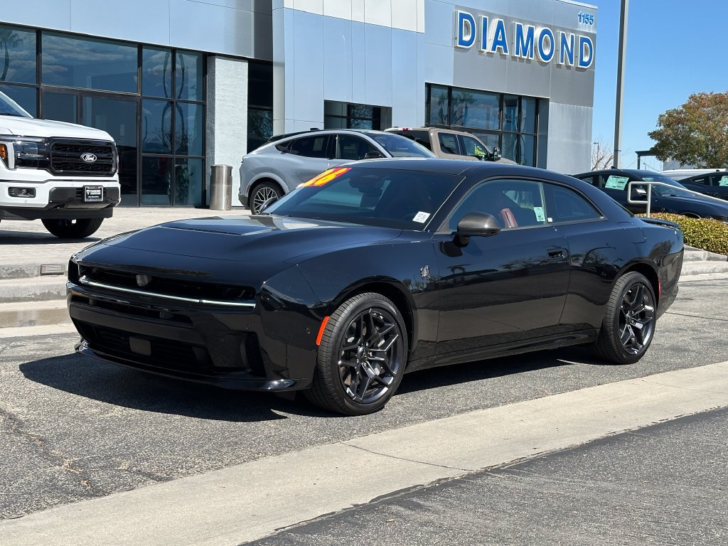 Used 2026 Dodge Charger Scat Pack AWD/4WD image 2