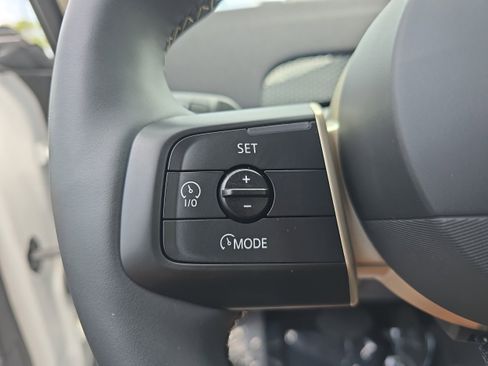 Used 2025 MINI Cooper Countryman S w/ Comfort Package Max image 26