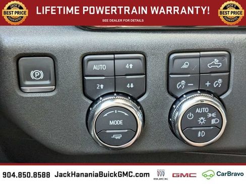 Used 2024 GMC Sierra 3500 SLT AWD/4WD image 28
