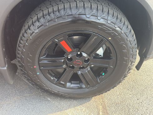 New 2026 Nissan Rogue SV image 9