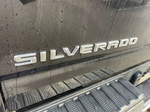 Used 2022 Chevrolet Silverado 2500 LT w/ Convenience Package AWD/4WD image 17