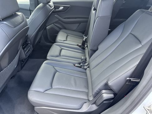 Certified 2026 Audi Q7 2.0T Premium AWD/4WD image 6