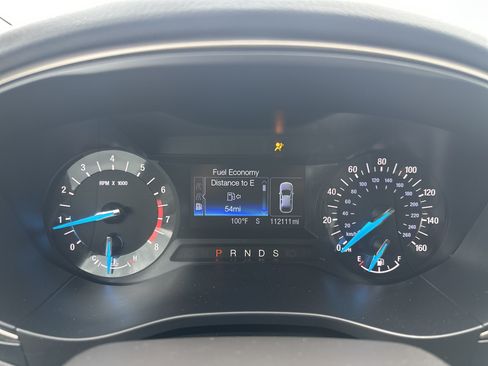 Used 2014 Ford Fusion SE w/ Equipment Group 202A FWD image 18
