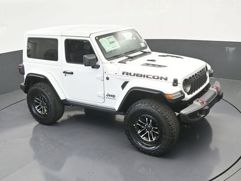 New 2025 Jeep Wrangler Rubicon w/ Xtreme 35 Tire Package image 44