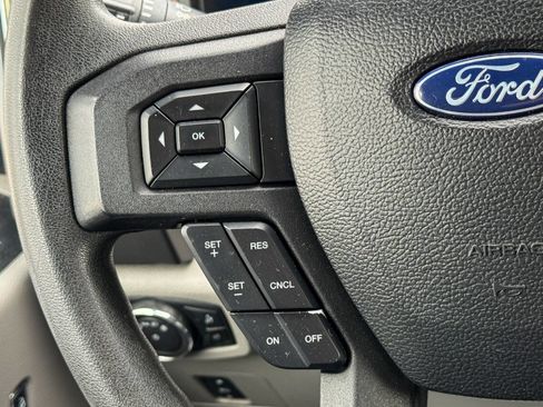 Used 2017 Ford F250 XLT w/ XLT Value Package AWD/4WD image 31