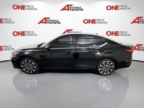 Used 2023 Nissan Altima 2.5 SR FWD image 4