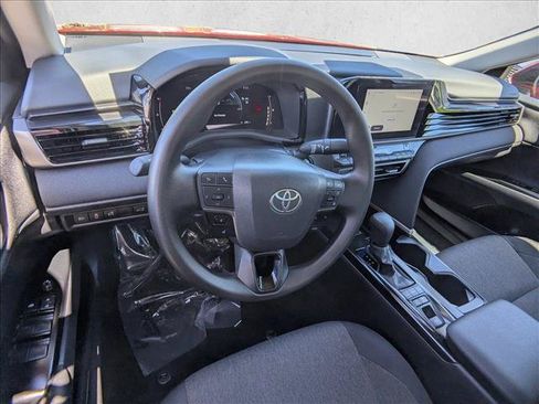 Used 2026 Toyota Camry LE FWD image 10