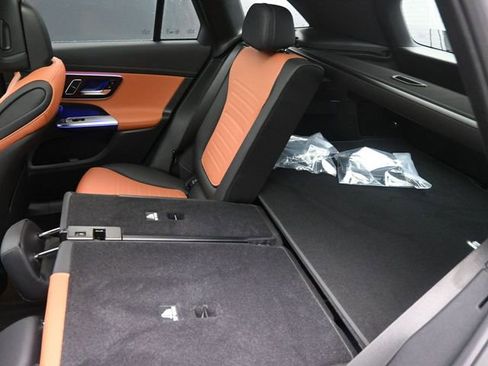 New 2026 Mercedes-Benz GLC 300 image 22