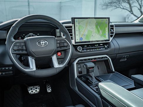 Used 2025 Toyota Tundra Platinum image 4