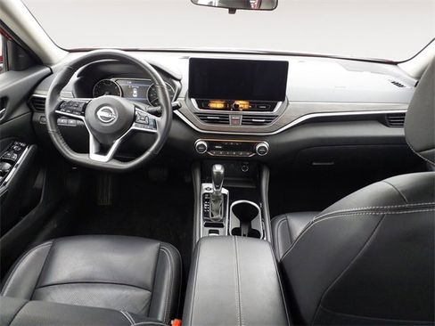 Used 2024 Nissan Altima 2.5 SL image 11