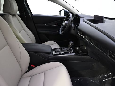 Certified 2025 MAZDA CX-30 AWD 2.5 S w/ Preferred Package image 16