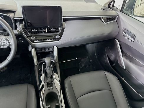 Certified 2025 Toyota Corolla Cross XLE w/ Convenience Package AWD/4WD image 26